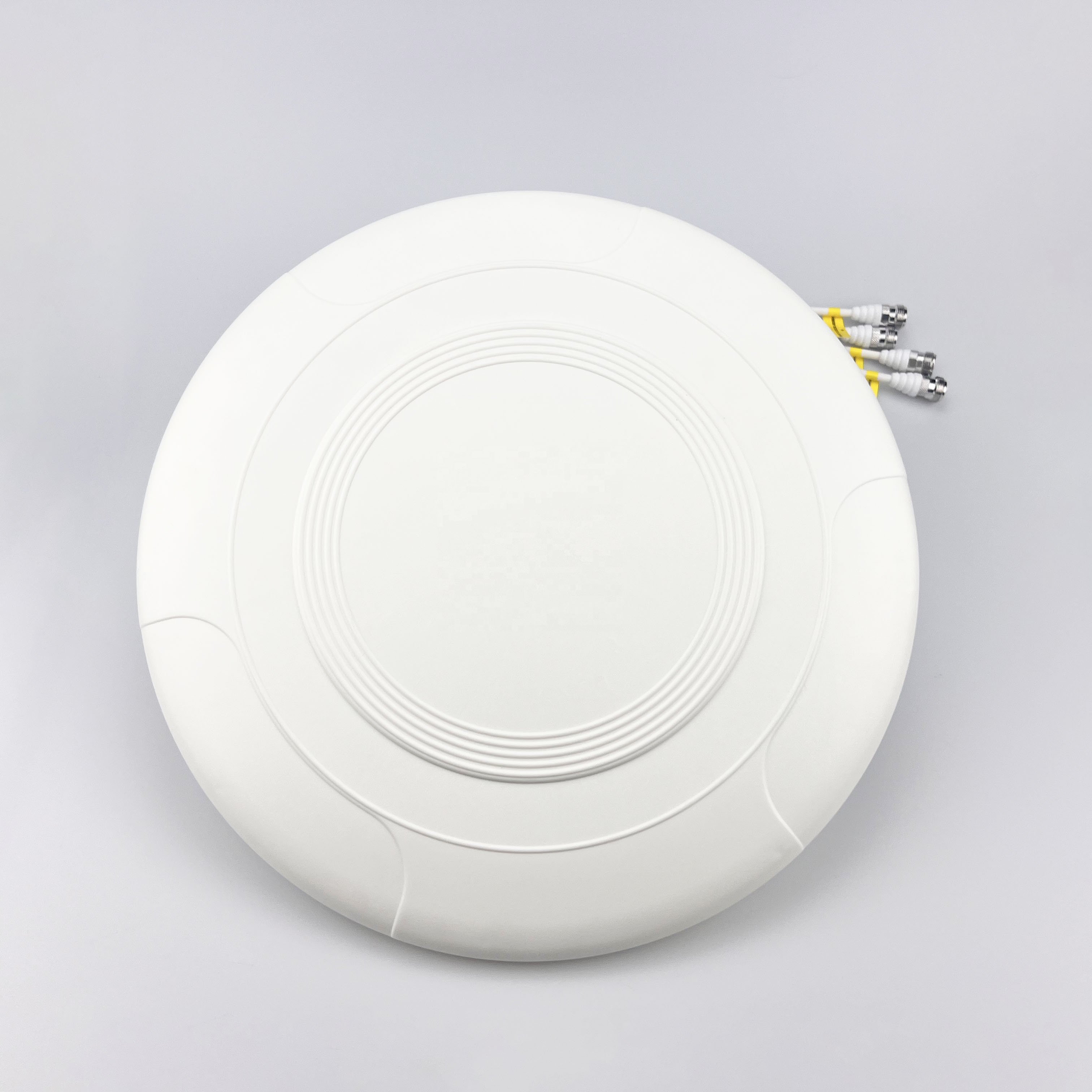 5G 698-4000MHz MIMO Omni Directional Ceiling Antenna 4 Port 4X4 Wide Band GSM 2G 3G SDMA 4G Lte 5G Mimo Omni Antenna